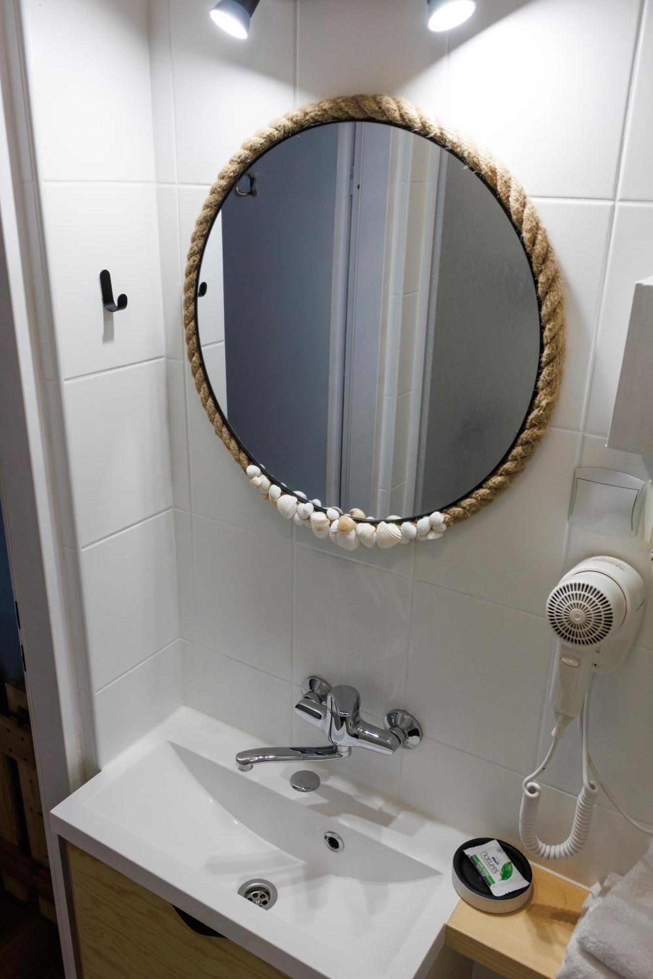 Apartamenty I Mieszkania Wakacyjne Chałupy Екстериор снимка
