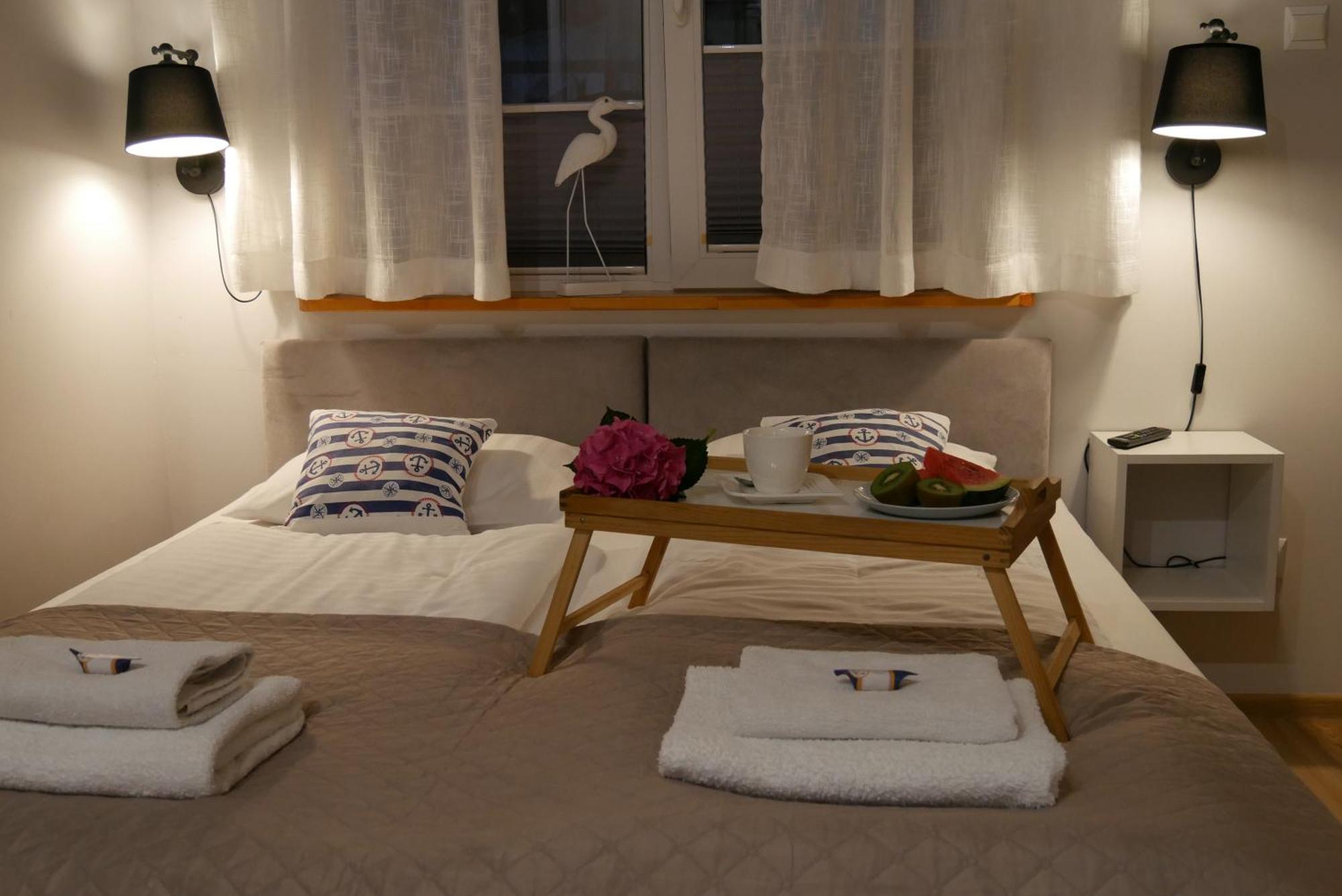 Apartamenty I Mieszkania Wakacyjne Chałupy Екстериор снимка