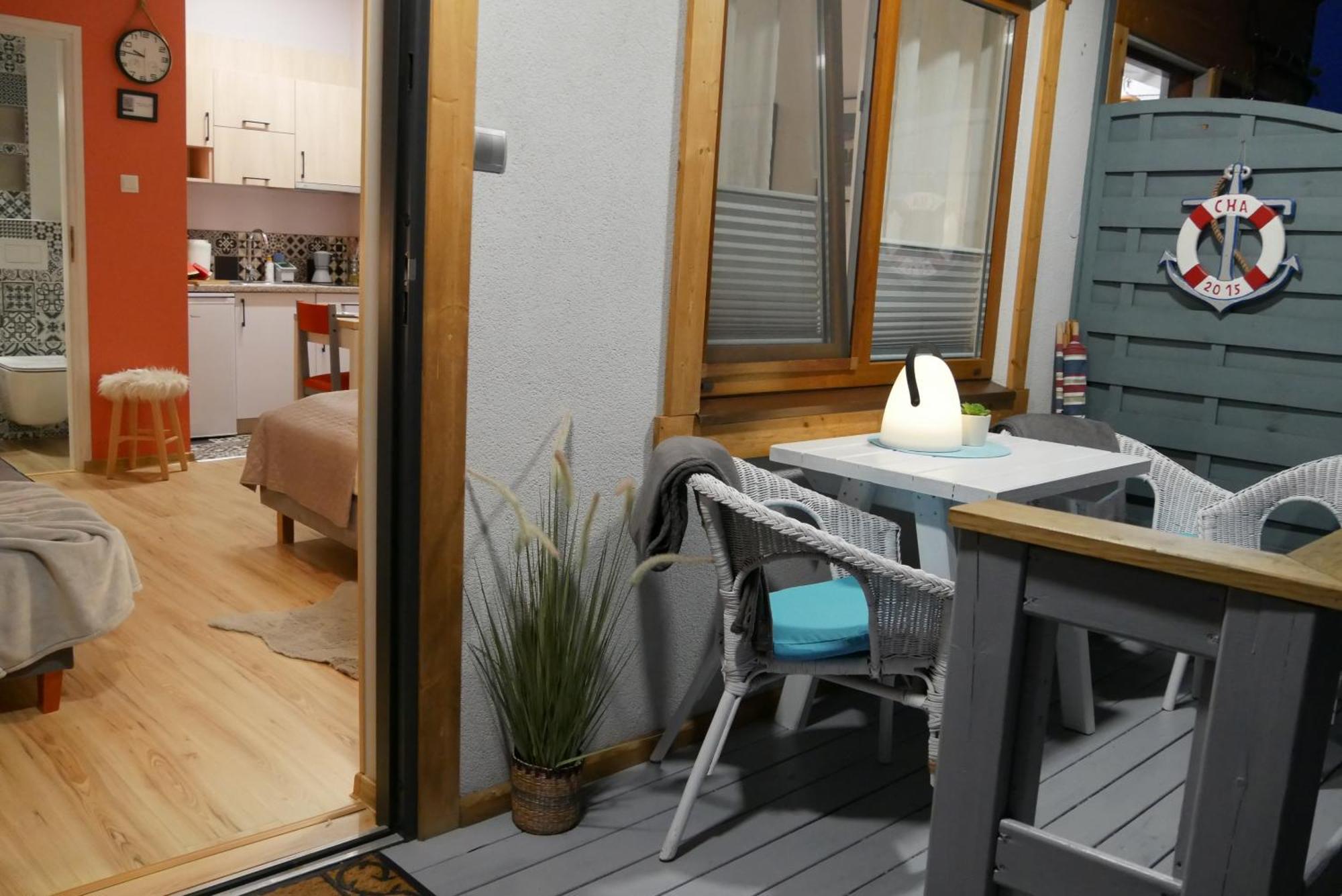 Apartamenty I Mieszkania Wakacyjne Chałupy Екстериор снимка