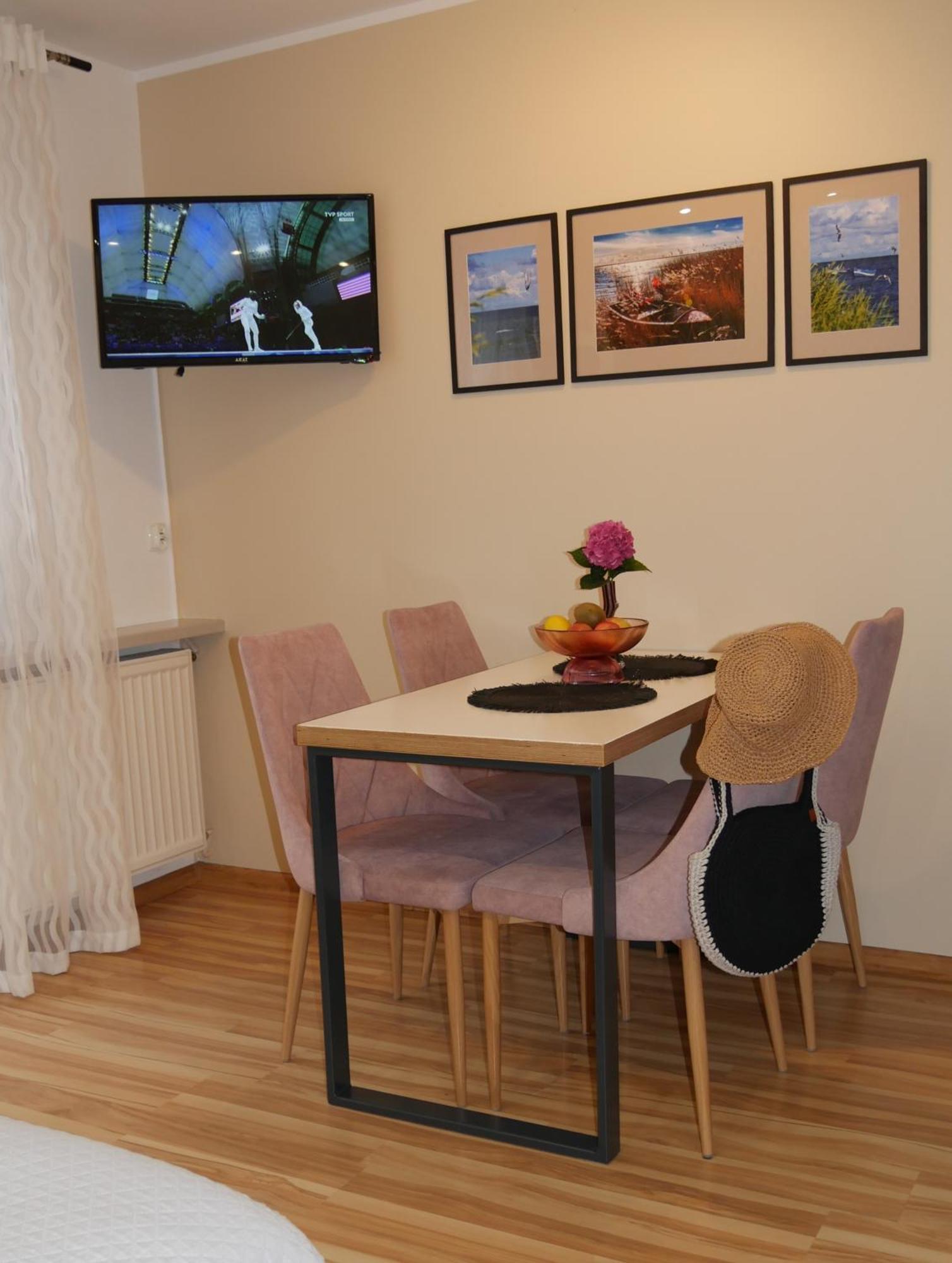 Apartamenty I Mieszkania Wakacyjne Chałupy Екстериор снимка