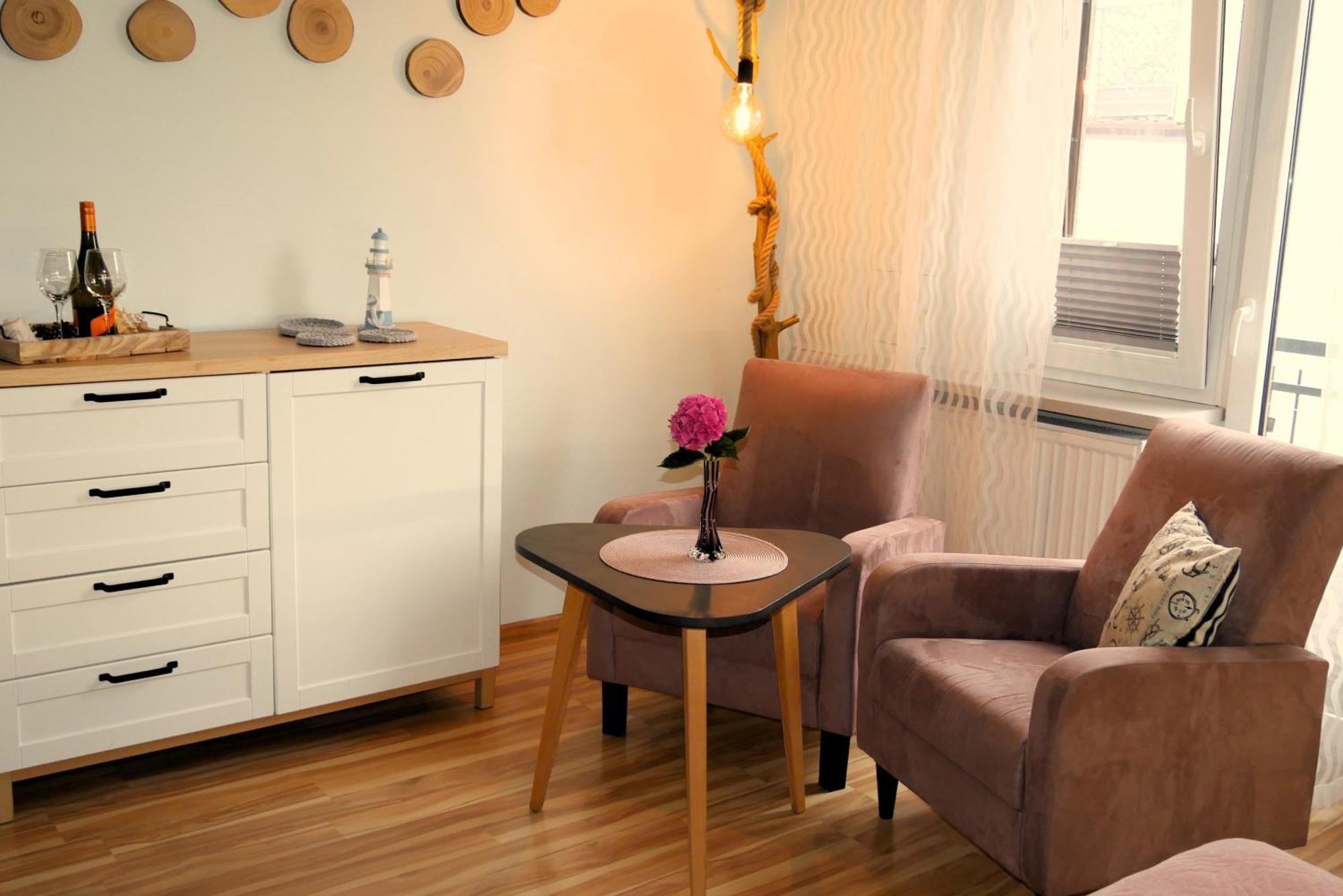 Apartamenty I Mieszkania Wakacyjne Chałupy Екстериор снимка